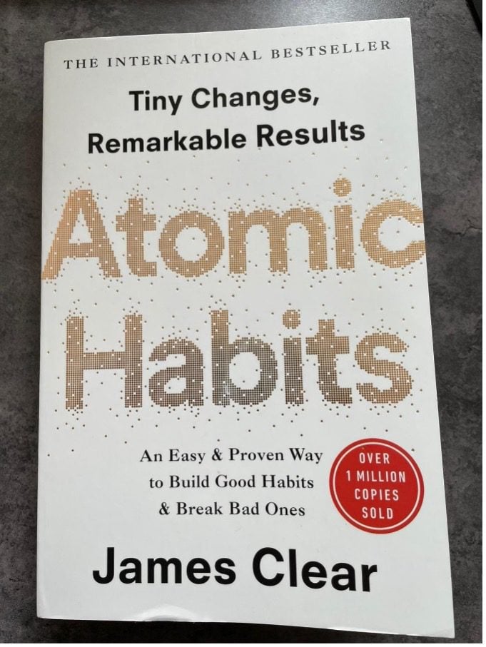 Front cover of Atomic Habits book