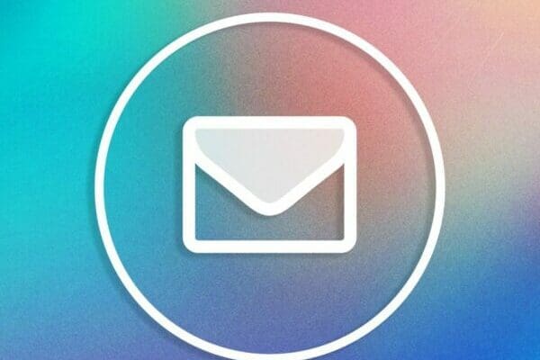 White email icon on a ombre coloured background