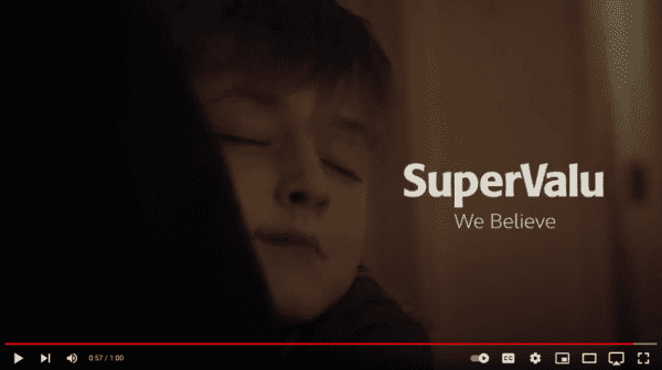 Links to YouTube video SuperValu Christmas Ad 2020