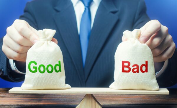 Good and bad moneybags