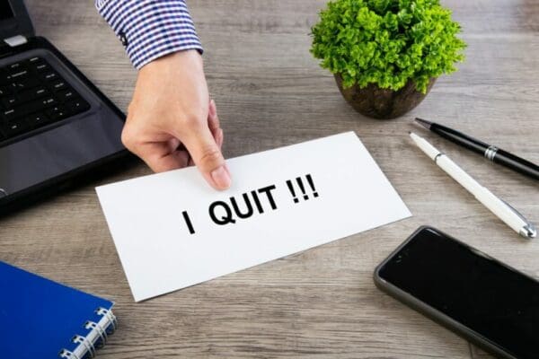 Employee resignation letter with I quit label